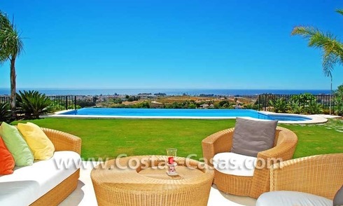Villa de luxe à acheter dans un complexe de golf exclusif, nouvelle Mille d' Or, Puerto Banús - Marbella - Benahavis - Estepona 