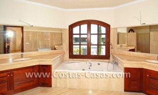  Nouvelle villa de style andalou moderne à vendre, complexe de golf, nouvelle Mille d' Or, Puerto Banús - Marbella, Benahavis - Estepona 22