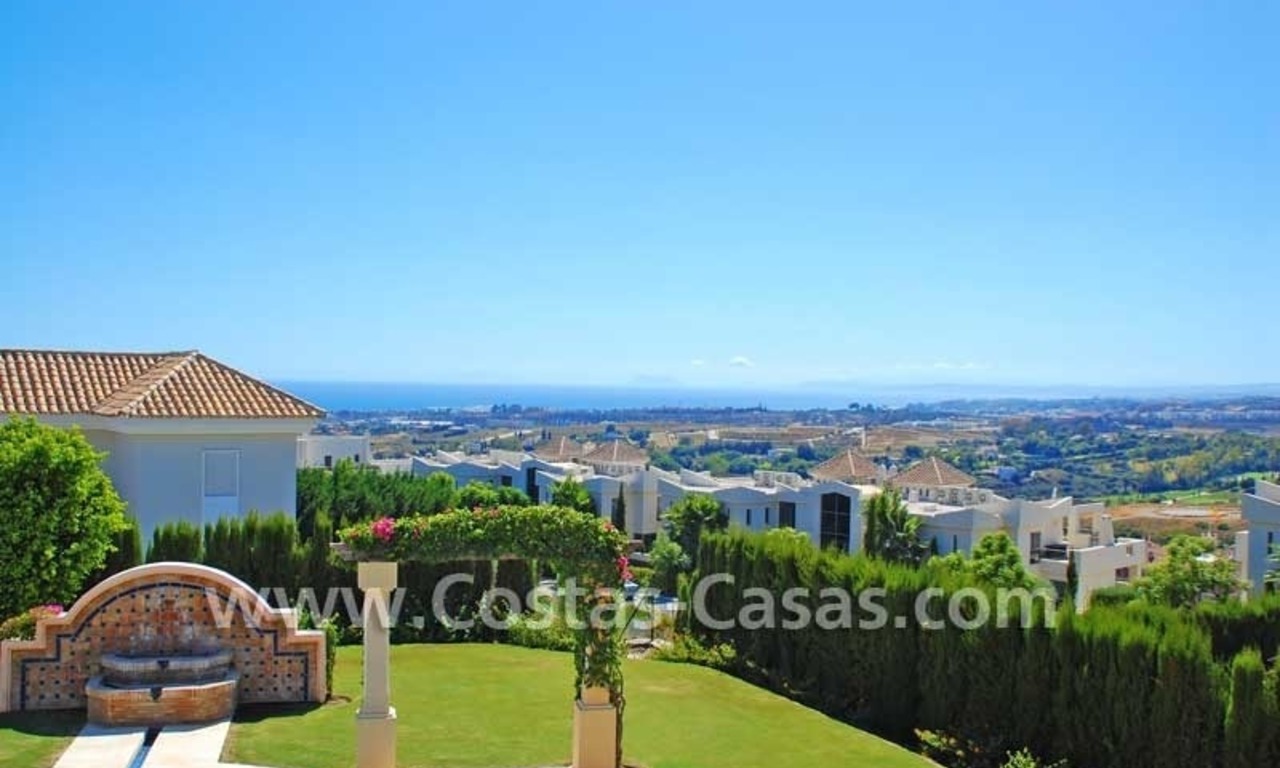  Nouvelle villa de style andalou moderne à vendre, complexe de golf, nouvelle Mille d' Or, Puerto Banús - Marbella, Benahavis - Estepona 7