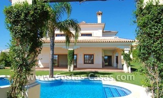Nouvelle villa de style andalou à acheter, complexe de golf, nouvelle mille d' Or, Puerto Banús - Marbella, Benahavis - Estepona 5