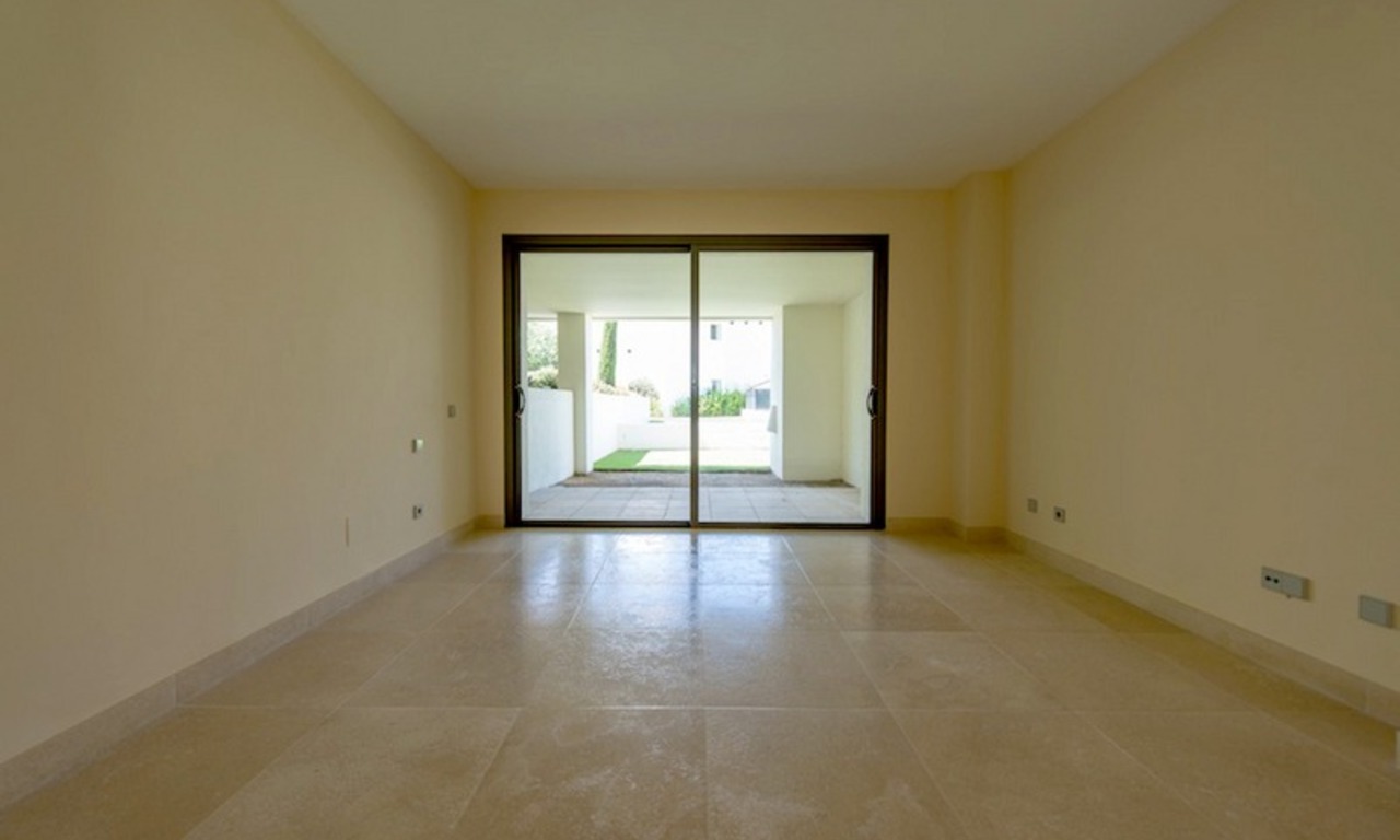 Appartement de style moderne à vendre, dans un complexe de golf dans la zone de Marbella - Benahavis - Estepona 10