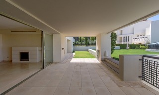 Appartement de style moderne à vendre, dans un complexe de golf dans la zone de Marbella - Benahavis - Estepona 8