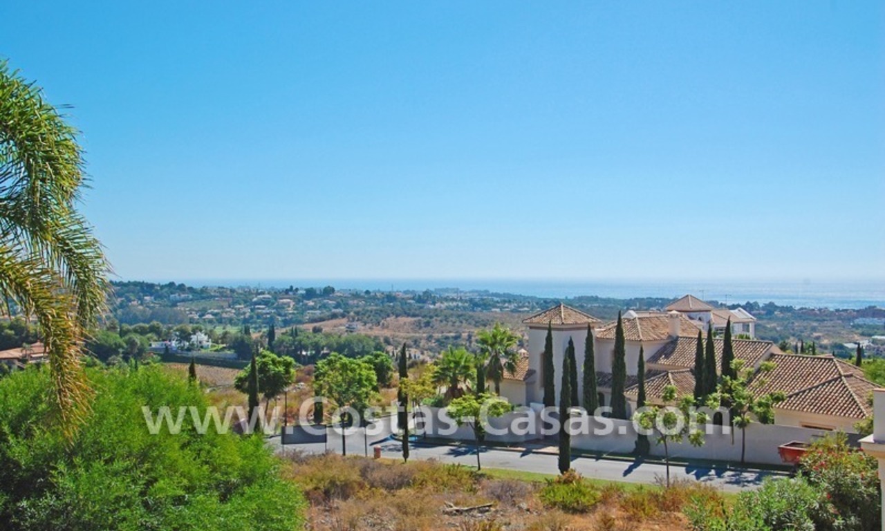 Villa de luxe à vendre, complexe exclusif de golf, Nouvelle Mille d’Or, entre Marbella et Estepona 9