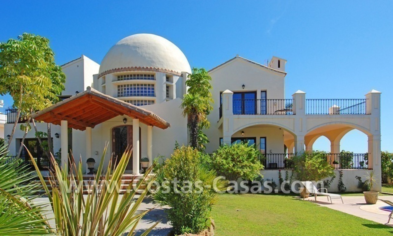 Villa de luxe à vendre, complexe exclusif de golf, Nouvelle Mille d’Or, entre Marbella et Estepona 3