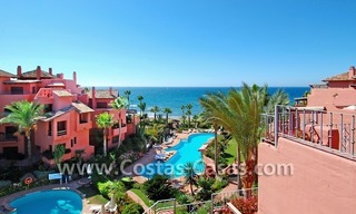 Penthouse duplex de luxe à vendre, dans un complexe en première ligne de plage, nouvelle Mille d' Or, Marbella - Estepona 0