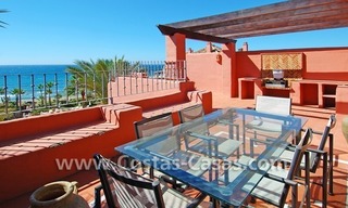 Penthouse duplex de luxe à vendre, dans un complexe en première ligne de plage, nouvelle Mille d' Or, Marbella - Estepona 1