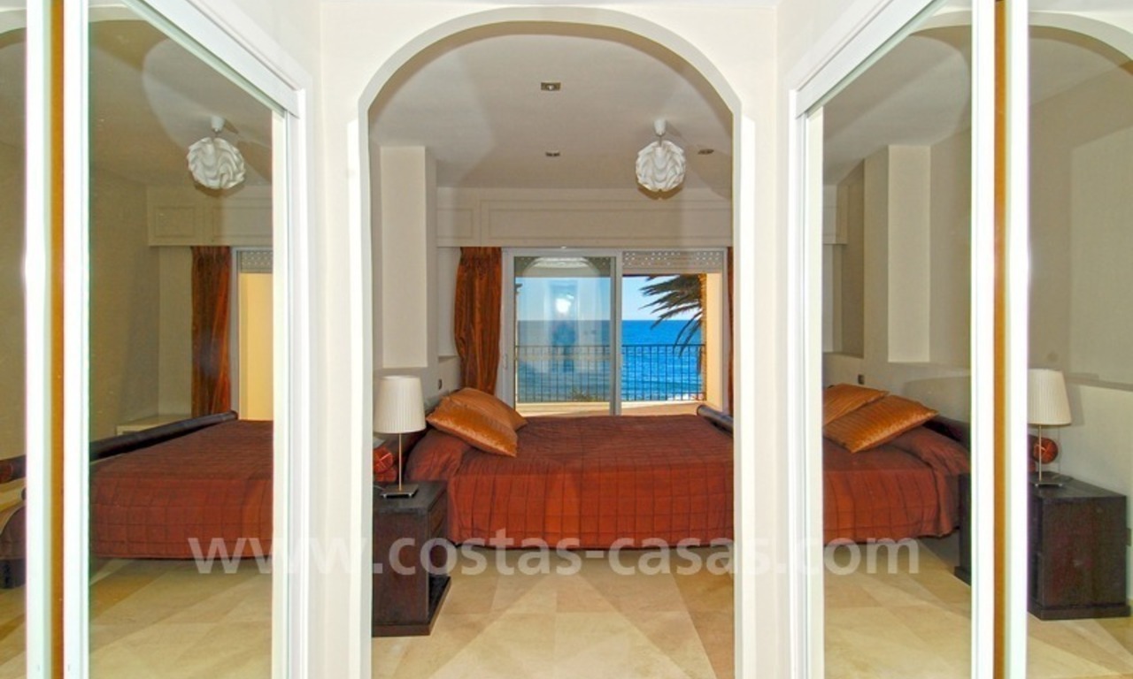 Appartement penthouse en première ligne de plage à vendre, Nouvelle Mille d' Or, Marbella - Estepona 14