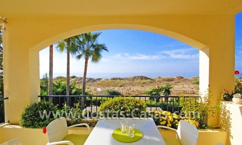Appartement en première ligne de plage à vendre à l' Est de Marbella 
