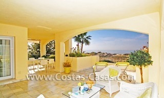 Appartement en première ligne de plage à vendre à l' Est de Marbella 2