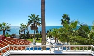 Villa en première ligne de plage à vendre avec deux maisons d' hôtes dans l' Est de Marbella 21