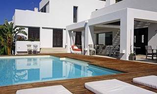 Opportunité! Villa moderne de style contemporain à acheter à Marbella - Benahavis 4