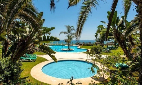 Appartement à vendre près de la plage sur la Mille d' Or à Marbella 
