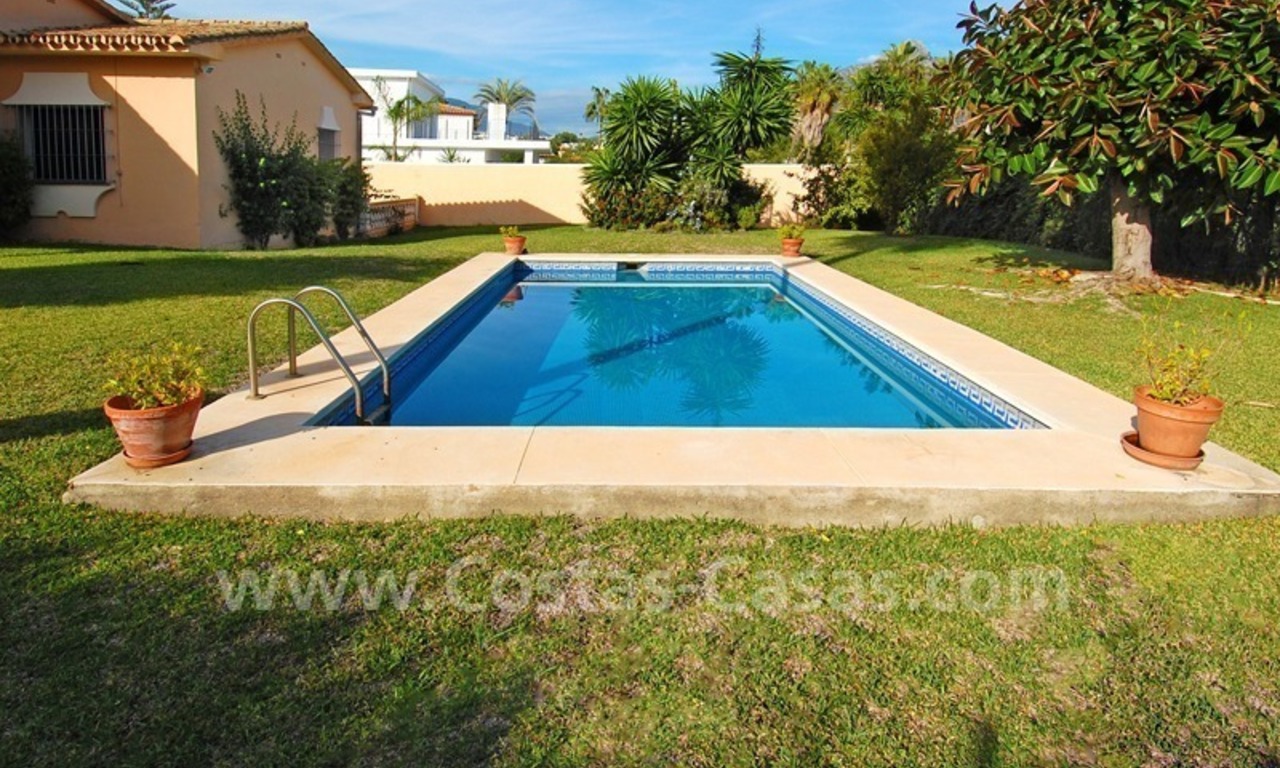 Villa andalouse à vendre dans Nueva Andalucía - Puerto Banús - Marbella 2