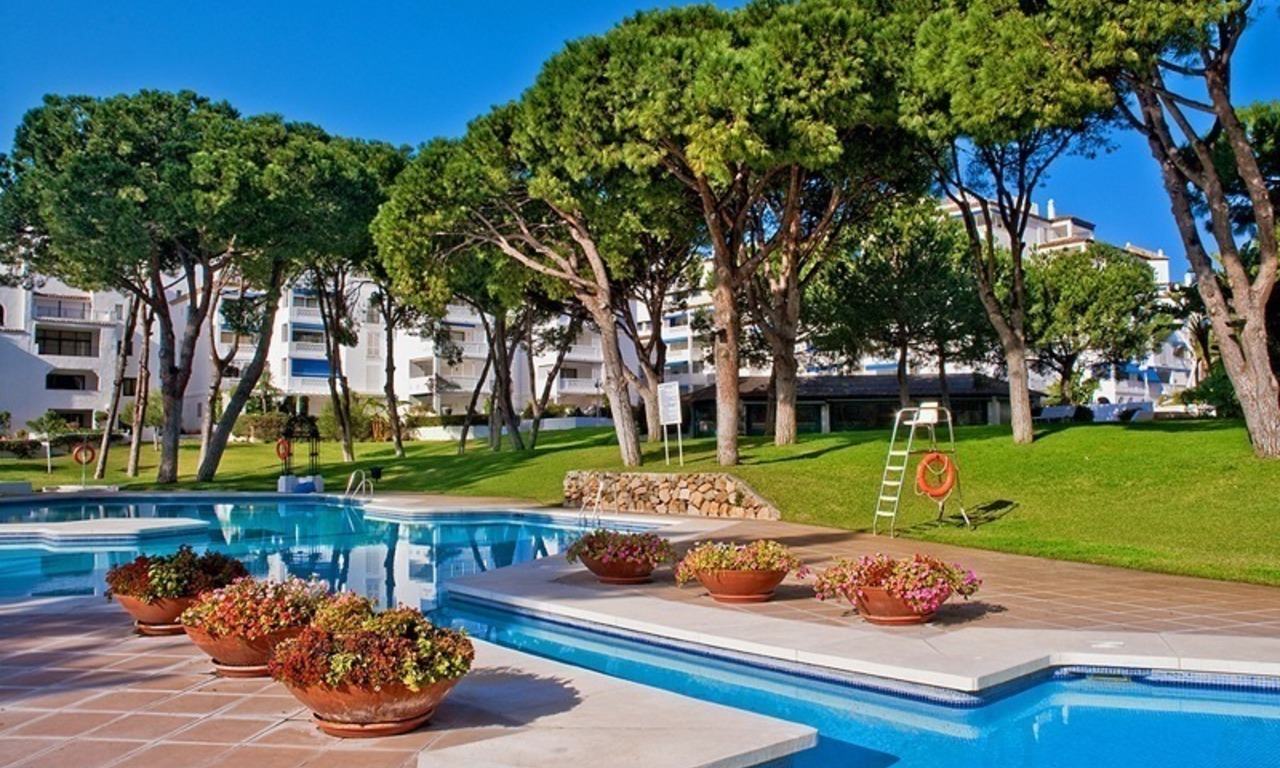 Appartement unique de luxe en première ligne de plage à vendre à Puerto Banús - Marbella 13