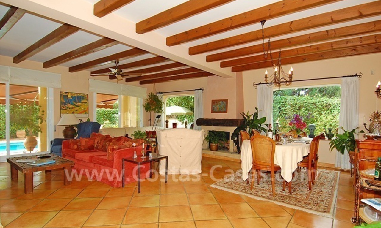 Confortable villa à vendre à l' Est de Marbella 4
