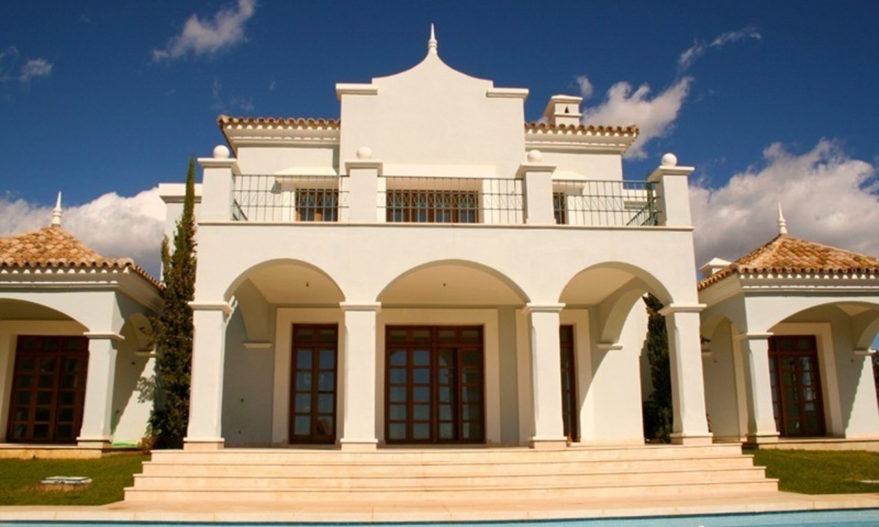 Villa de luxe à vendre près d' un parcours de golf à Marbella 1