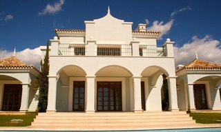Villa de luxe à vendre près d' un parcours de golf à Marbella 1