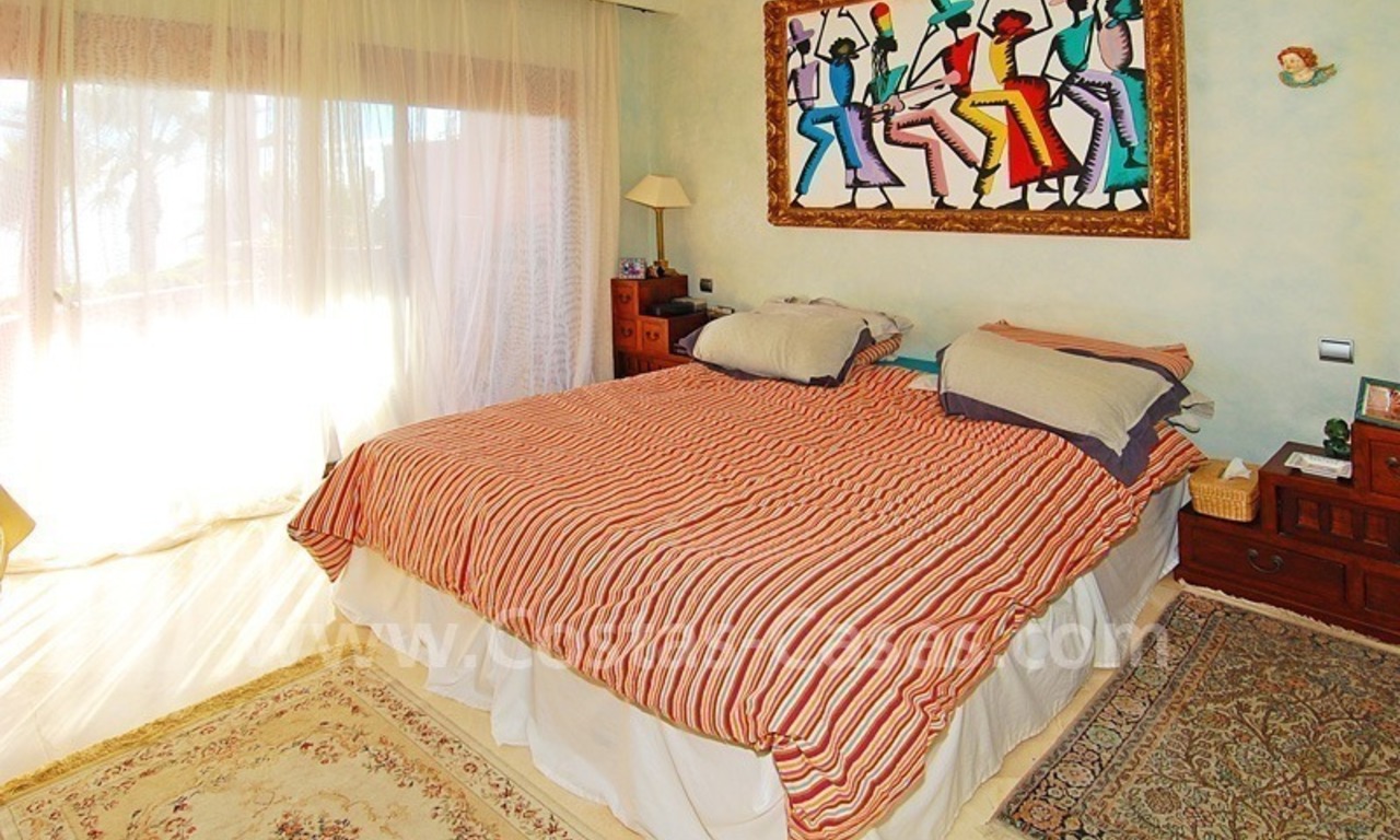 Appartements de luxe à vendre dans un complexe en première ligne de plage, sur la nouvelle Mille d' Or, Marbella - Estepona 12