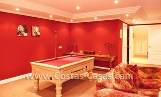 Villa de luxe à vendre en première ligne de golf dans Nueva Andalucía, Marbella 25