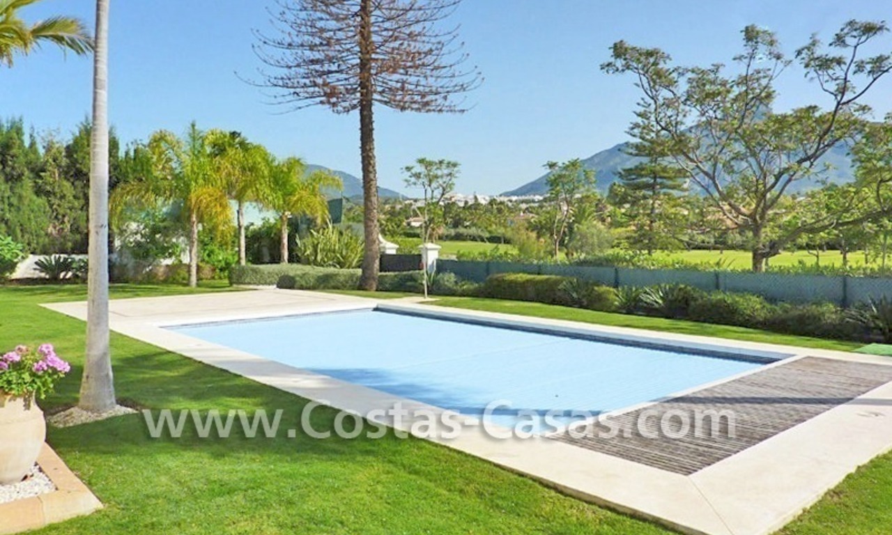 Villa de luxe à vendre en première ligne de golf dans Nueva Andalucía, Marbella 5