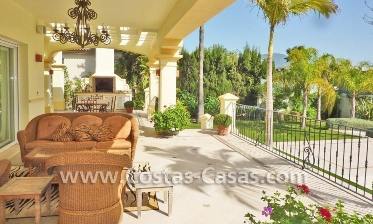 Villa de luxe à vendre en première ligne de golf dans Nueva Andalucía, Marbella 14