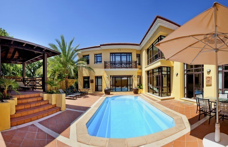 Villa moderne de luxe près de la plage à vendre à Puerto Banús - Marbella