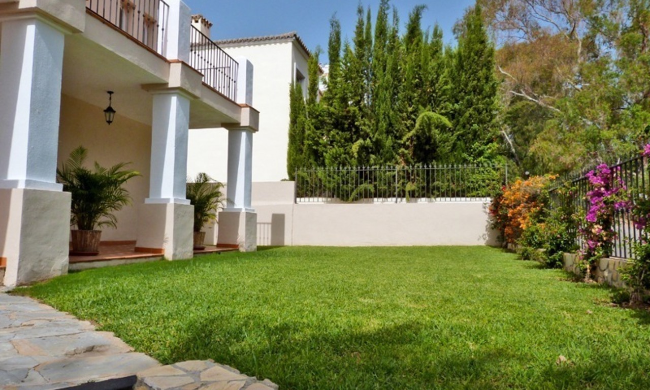 Villa de luxe à vendre dans une zone de golf à Marbella 2