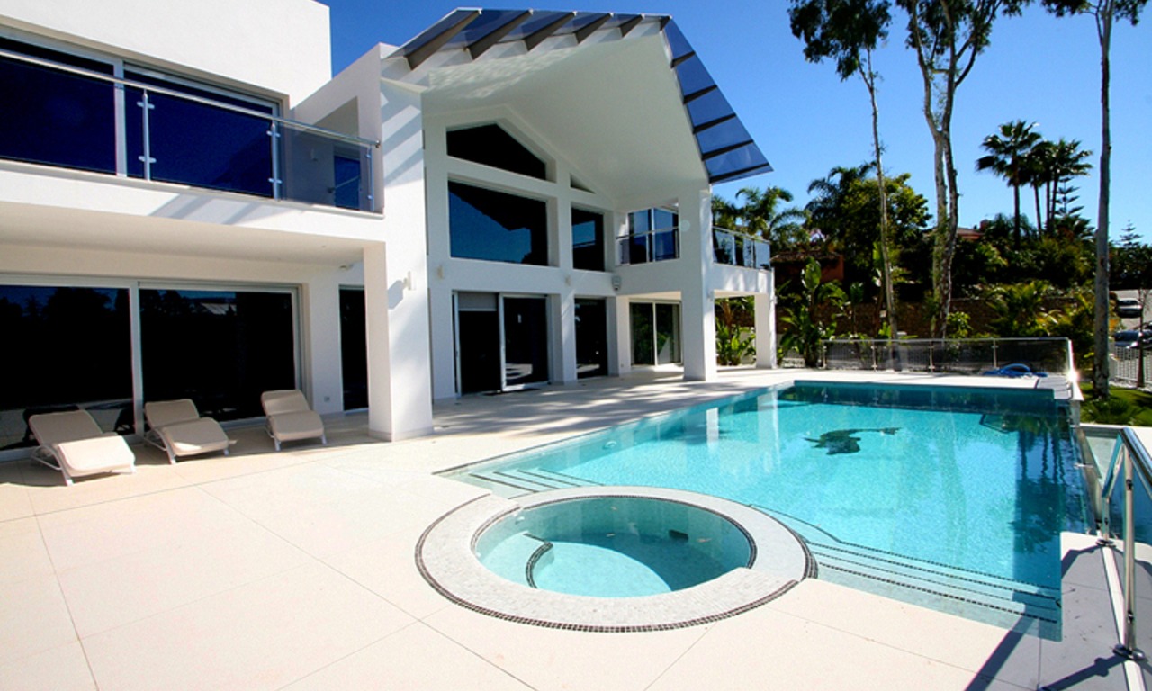 Villa moderne contemporaine à vendre dans Nueva Andalucía, Marbella 1