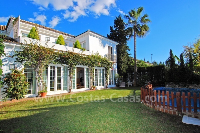 Villa de luxe à vendre près de la plage sur la Mille d' Or - Marbella centre