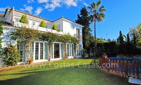 Villa de luxe à vendre près de la plage sur la Mille d' Or - Marbella centre 