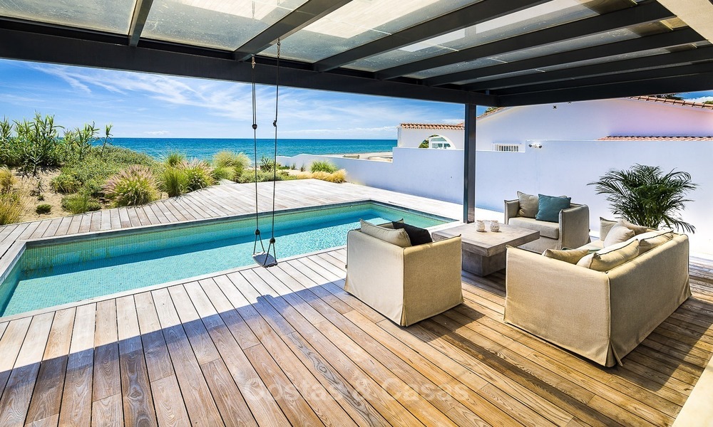 Villa moderne en bord de mer à vendre à Marbella avec vue sur la Méditerranée 1195