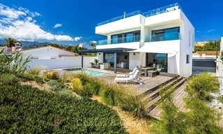Villa moderne en bord de mer à vendre à Marbella avec vue sur la Méditerranée 1206 