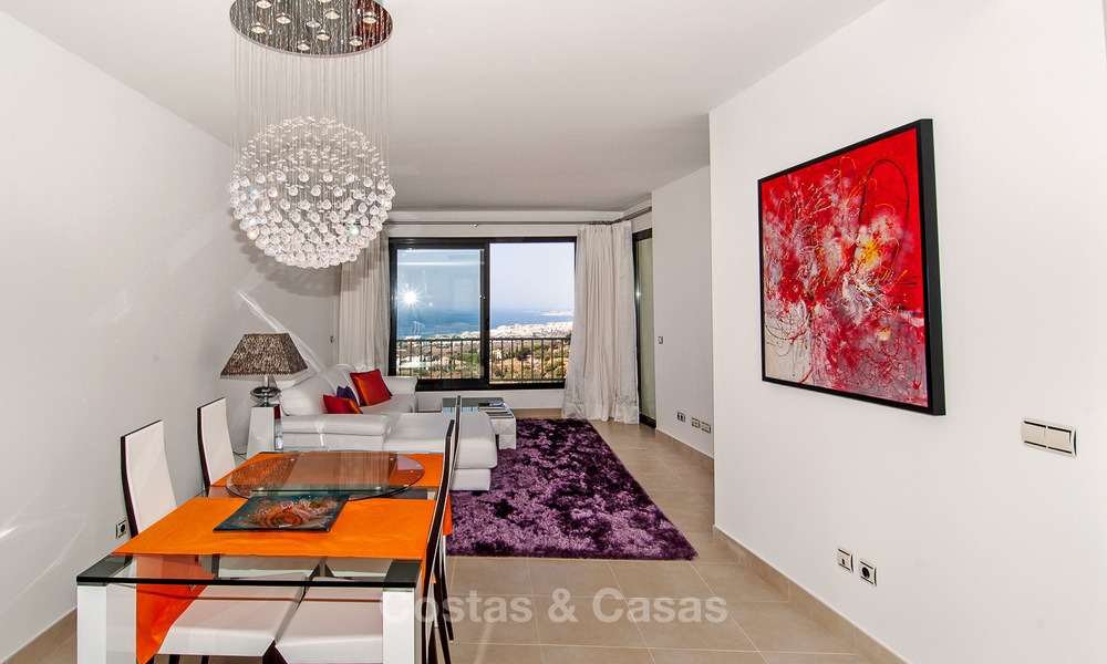 Opportunité! Appartement moderne presque-nouveau de luxe à vendre à Marbella 14593