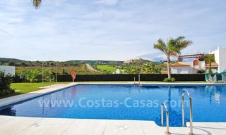 Nouvelles villas de golf à vendre dans un complexe à Mijas sur la Costa del Sol 1