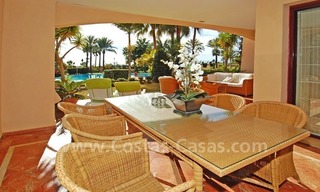 Appartement de luxe en première ligne de plage à vendre sur la nouvelle Mille d’ Or entre Puerto Banus - Marbella et le centre d'Estepona 4