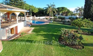 Villa andalouse à vendre sur la Mille d' Or à Marbella 3