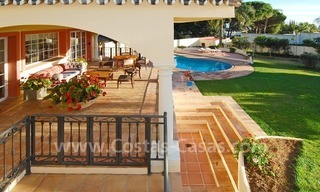 Villa andalouse à vendre sur la Mille d' Or à Marbella 4