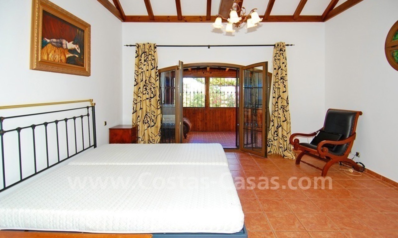 Villa rustique à vendre à Marbella avec la possibilité de construire un petit hotel ou B&B 16
