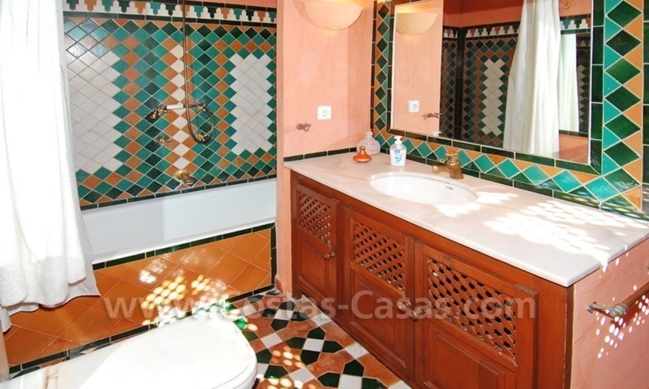 Maison double de style andalou marocain à vendre sur la Mille d' or près de Puerto Banús 26