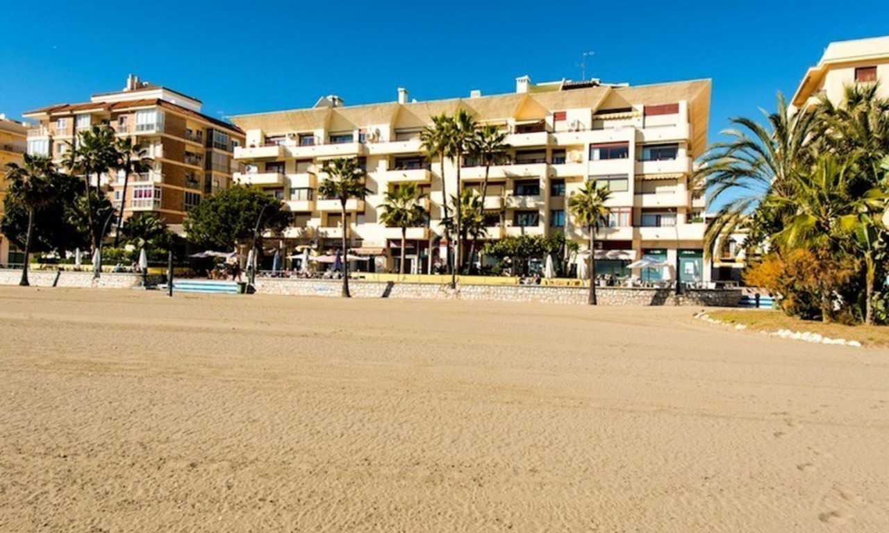 Appartements penthouses à vendre, en première ligne de plage à Estepona centre 16
