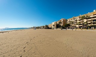 Appartements penthouses à vendre, en première ligne de plage à Estepona centre 17