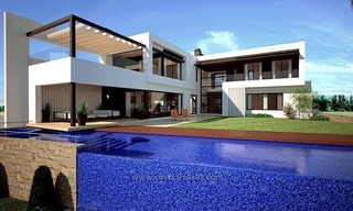 Villa moderne à vendre, première ligne de golf, Nueva Andalucía à Marbella 1