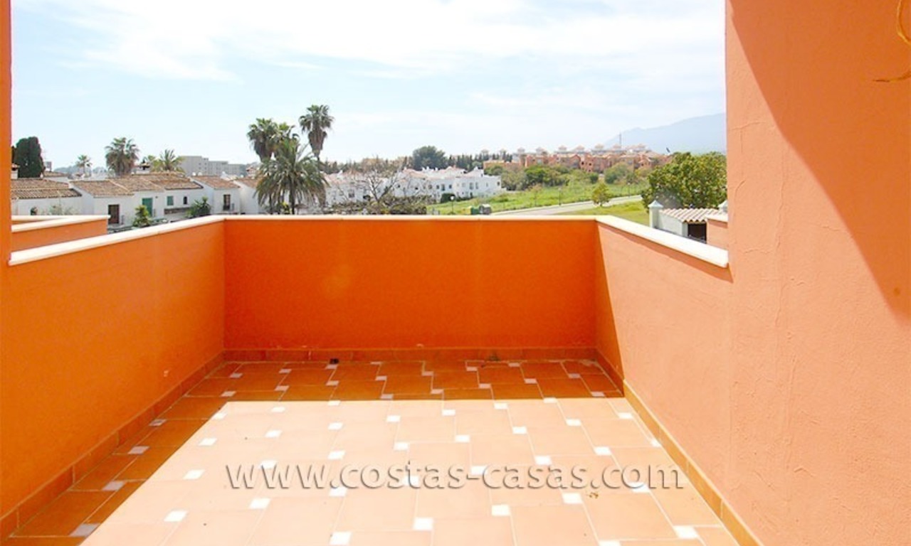 Opportunité!! Villa nouvellement construite à vendre sur la nouvelle Mille d' Or, Marbella - Estepona 8