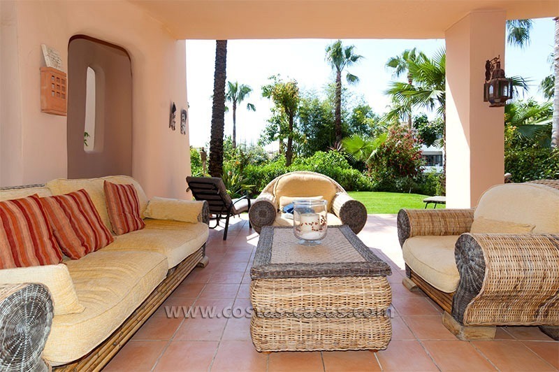 Appartement exclusif de luxe à vendre sur la Mille d' Or à Marbella