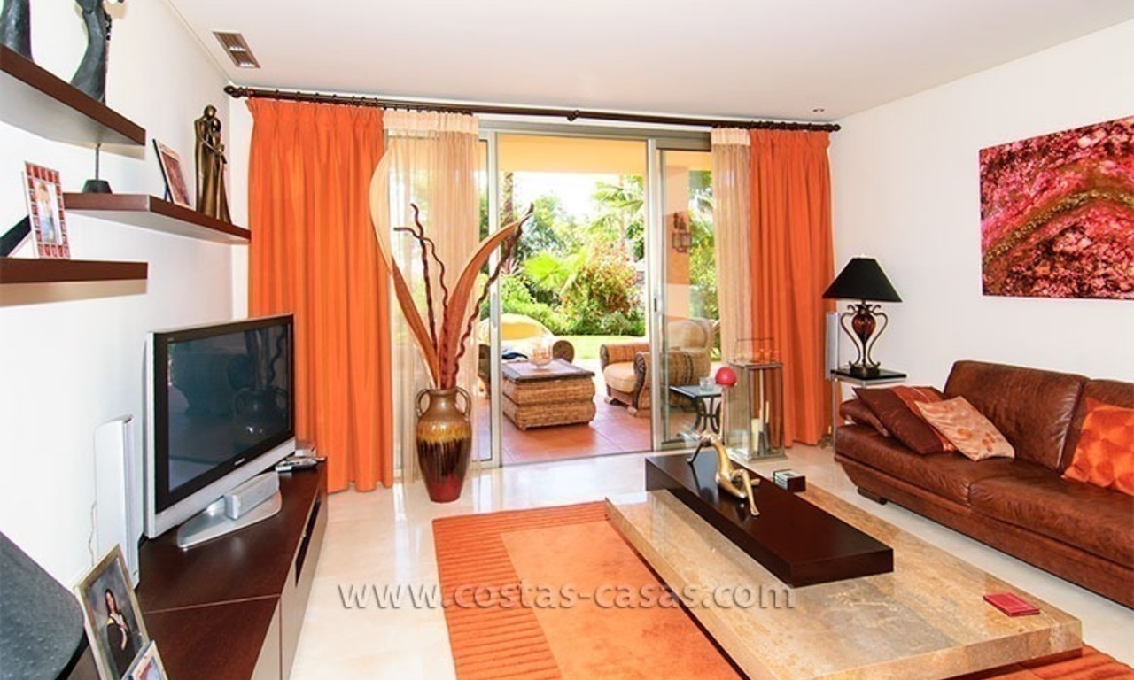 Appartement exclusif de luxe à vendre sur la Mille d' Or à Marbella 4