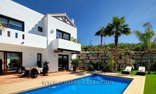 Villa de luxe contemporaine en seconde ligne de golf à vendre à Marbella - Benahavis 1