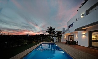 Villa de luxe contemporaine en seconde ligne de golf à vendre à Marbella - Benahavis 35