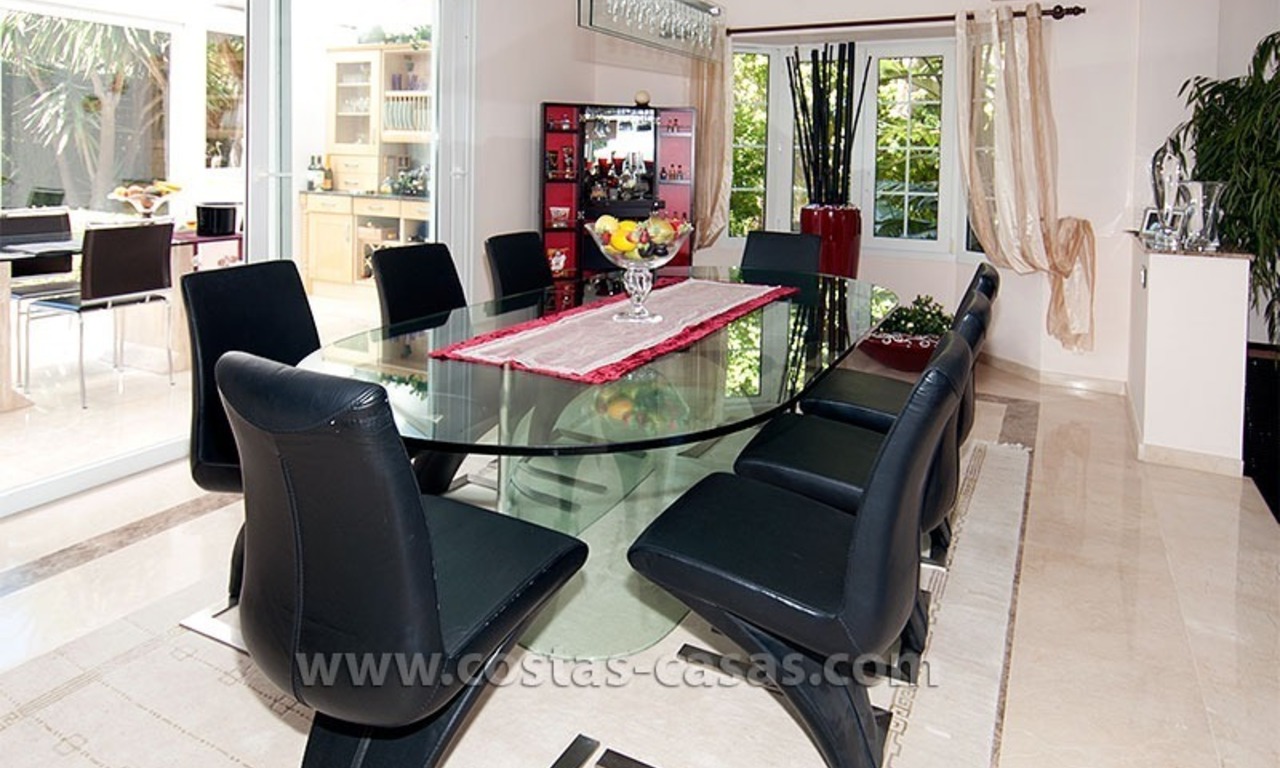 Villa moderne de luxe et de style andalou à vendre à Sierra Blanca, Marbella 27