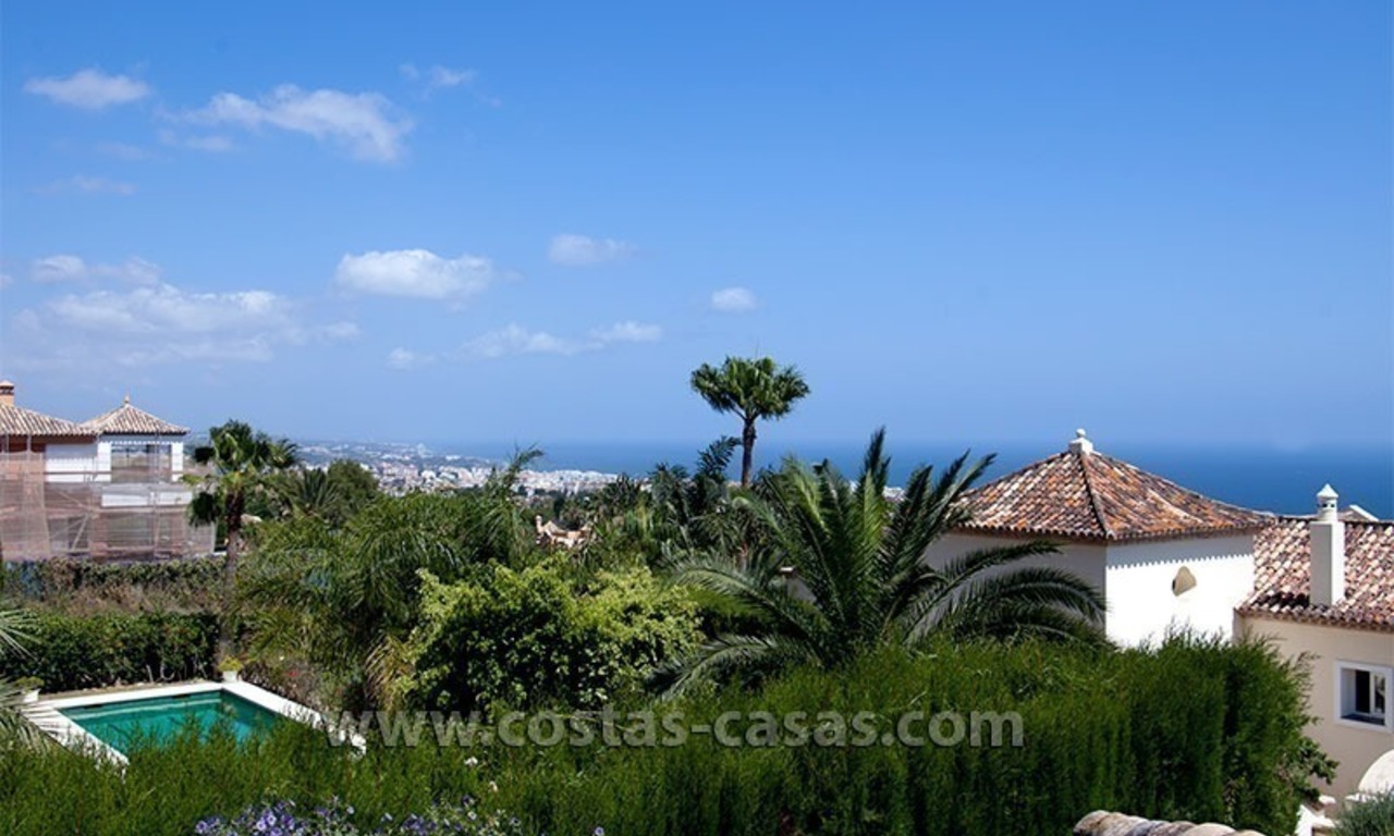 Villa moderne de luxe et de style andalou à vendre à Sierra Blanca, Marbella 10