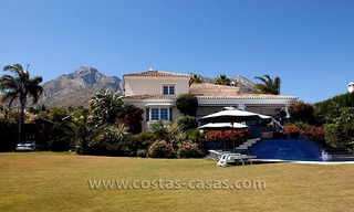 Villa moderne de luxe et de style andalou à vendre à Sierra Blanca, Marbella 2